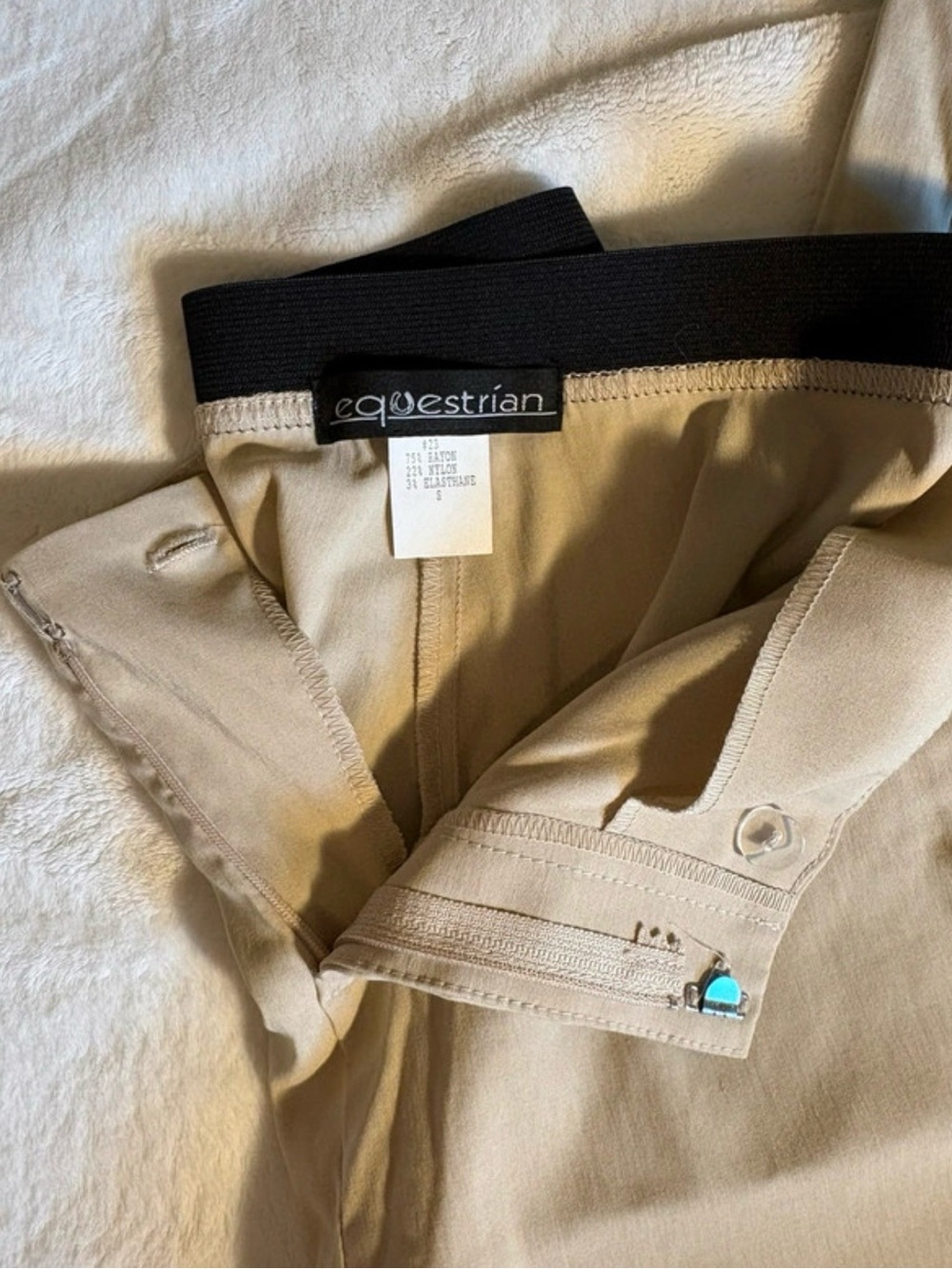 Equestrian Women's Riding Pants in Tan